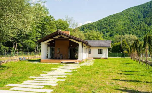 Căsuța de la moara in Toplita