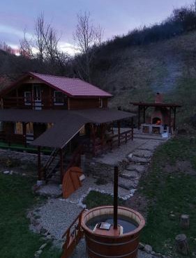 Cabana Buta in Ponor