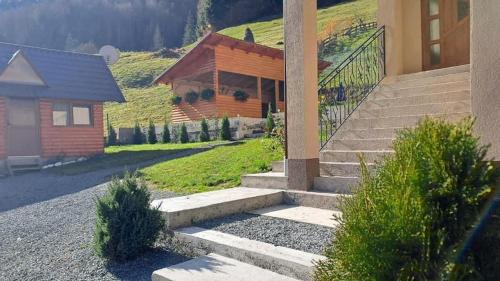 Cabana Lazea in Arieşeni