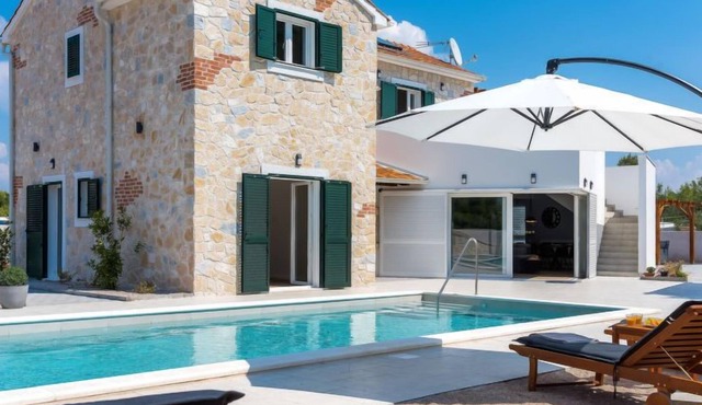Carmen by Interhome