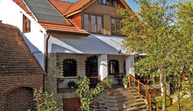 Casa Crina in Karpaten-Dorf in Siebenbürgen by Interhome in Vale