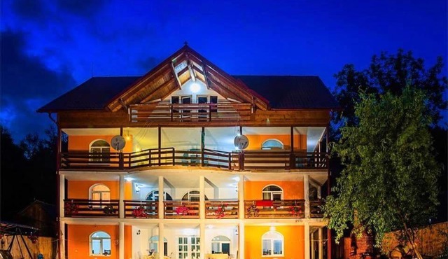 Casa Cristalina&Dumi in Albac