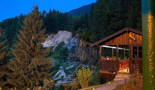 Casa de Vacanta Cascada in Vidra