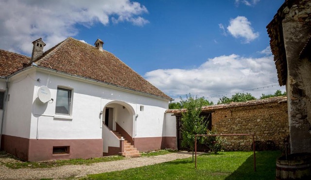 Casa din Barcut in Soars