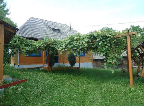 Casa din Dâmb in Breb