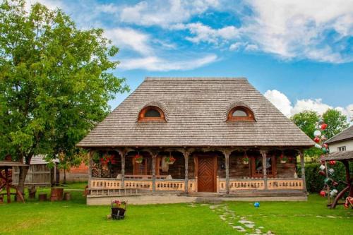 Casa din Susani in Călineşti