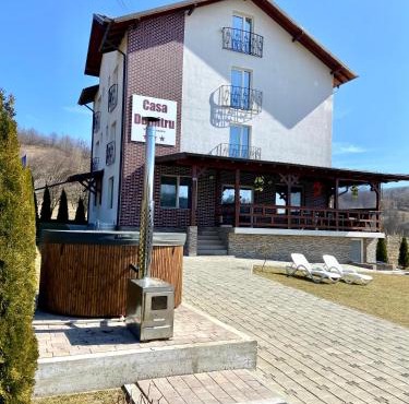 Casa Dumitru in Ceraşu