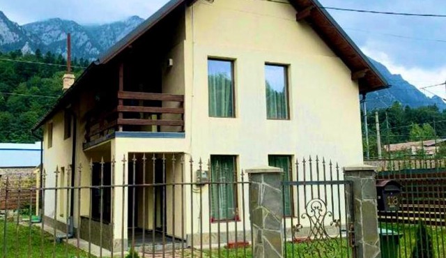 Casa Fox in Buşteni