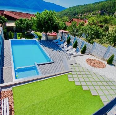 Casa Iulian in Svinita