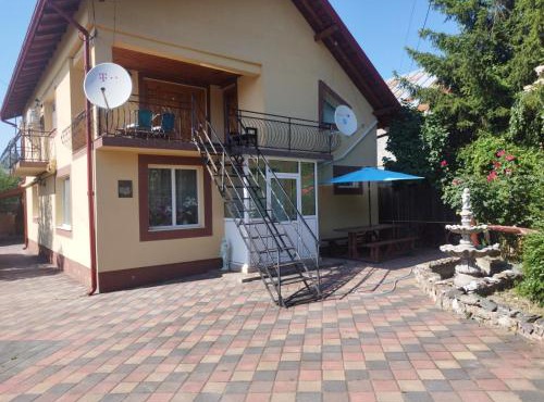 Casa Lidia și Gogu in Budeasa Mare