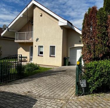Casa Livezeni in Livezeni