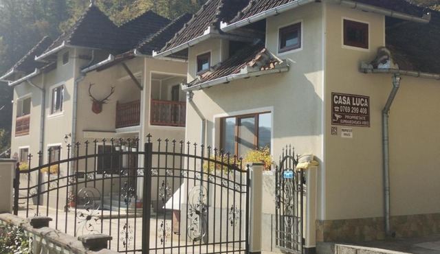 Casa LUCA in Dobresti