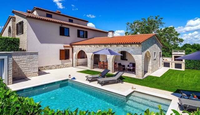 Casa Mia mit privatem Pool by Interhome in Barban