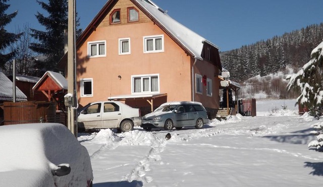 Casa Moldovan in Izvoru Mureşului