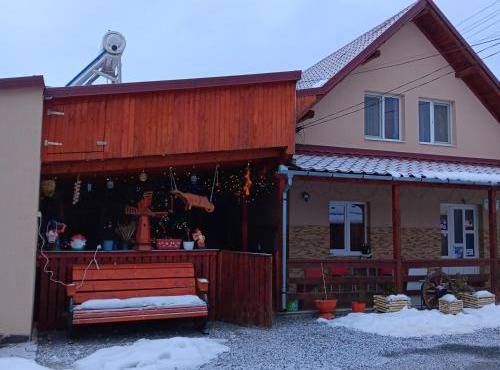 Casa Nico in Sărmaş