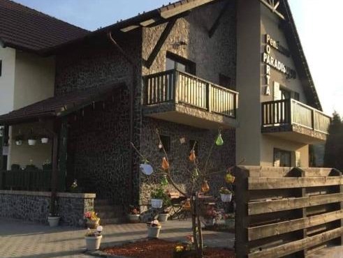 Casa Poarta Paradisului in Moldovenesti