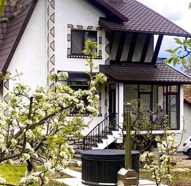 Casa Rujoiu in Bertea