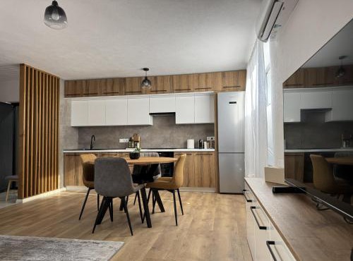 Central Apartment in Zetea