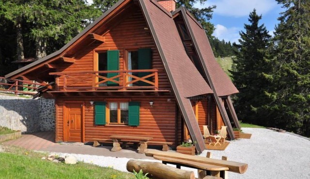 Chalet Alpinka by Interhome in Krvavec