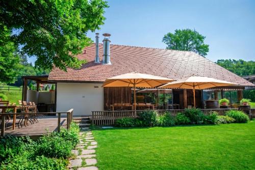 Chalet Martin with Sauna & Garden near Ljubljana in Ljubljana