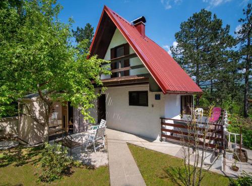 Chalet Nina by Interhome