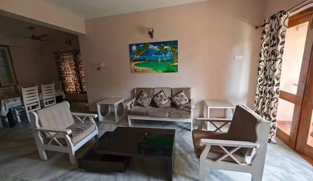 Charming 2-bedroom apartment 5 mins from Beach with WiFi, AC in wonderful Varca in Varca