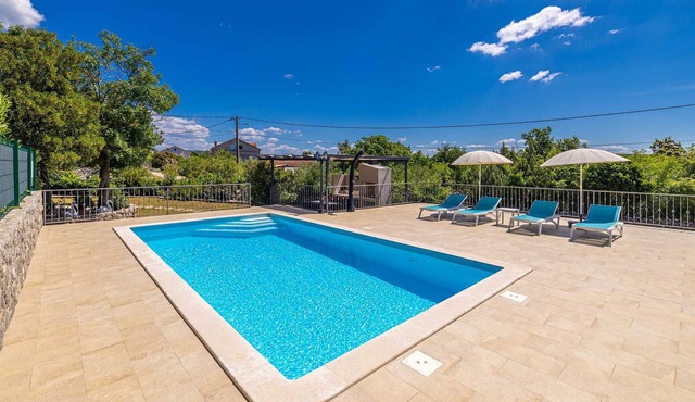 Charming holiday house LUCIJA