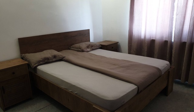 Comfort Double Room near Shopping Center in Oradea