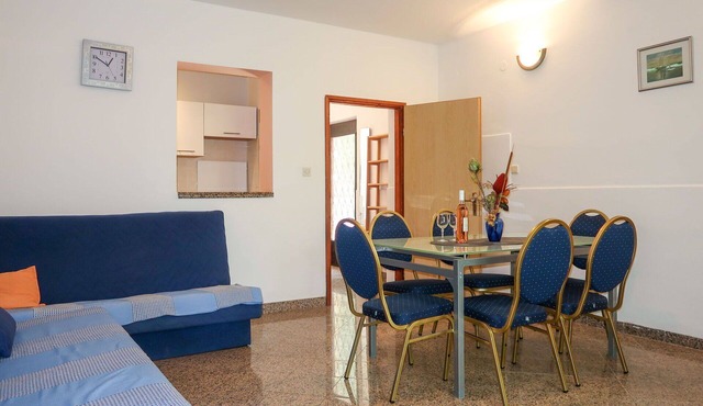 Cosy apartment in villa for 5 people with WIFI, TV, terrace and pets allowed