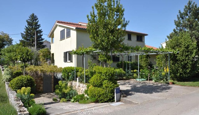 Cosy Apt In A Quiet Neighbourhood in Labin
