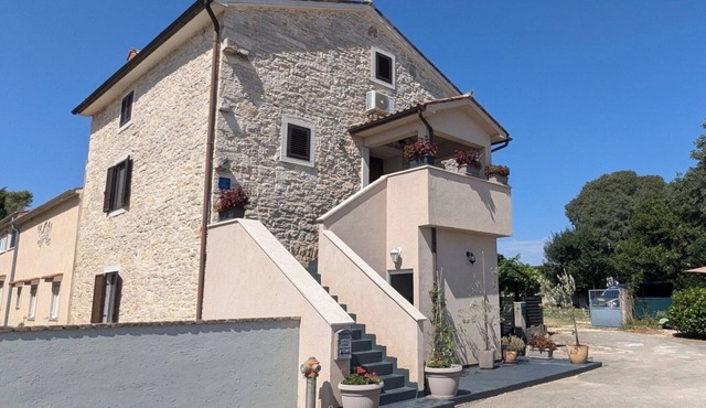 Cottage for 6 persons in Bale near Rovinj