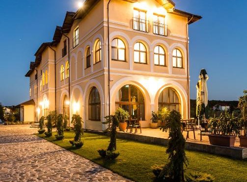 Country Spa Retreat in Bucharest