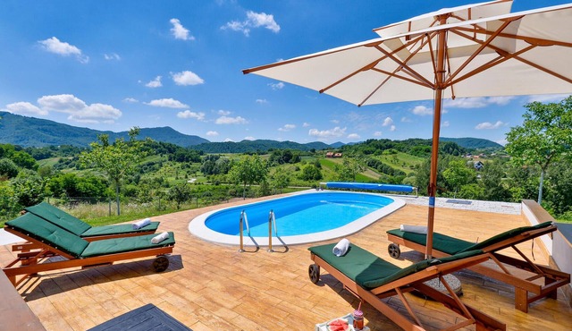Cozy home in Lepoglava with sauna