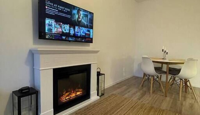 Cozy Place to Remember w. Fireplace and Netflix in Brașov