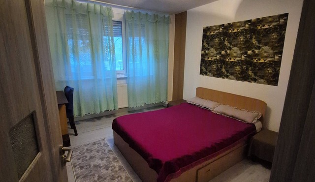 Cozy room available in Galati