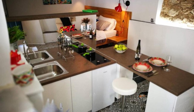 Cres Studio Till Apartment