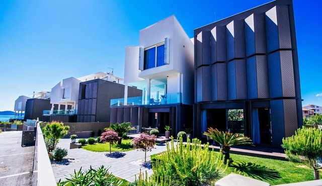 Dedaj Resort - Villa Delux