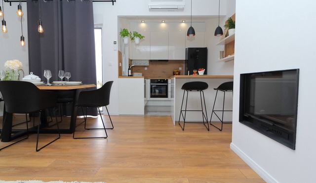Delux apartment with terrace in the center of town for 6 people