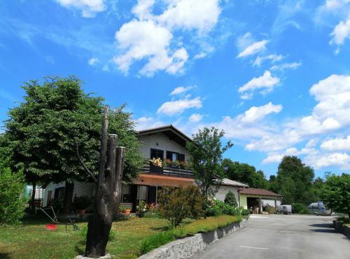 Deno in Podgrad