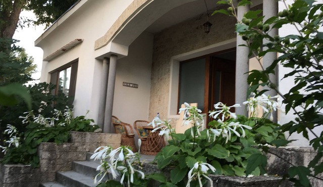 Detached vacation home 50m from wide sandy beach in Eforie-nord
