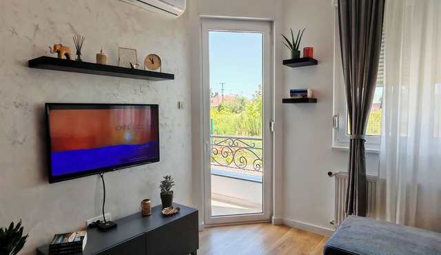 Discover Lake Palić: Charming 2-Bedroom Flat on Lake Palić in Palić