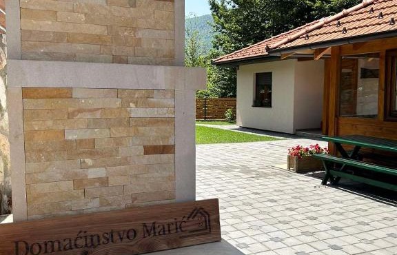 Domaćinstvo Marić in Kraljevo