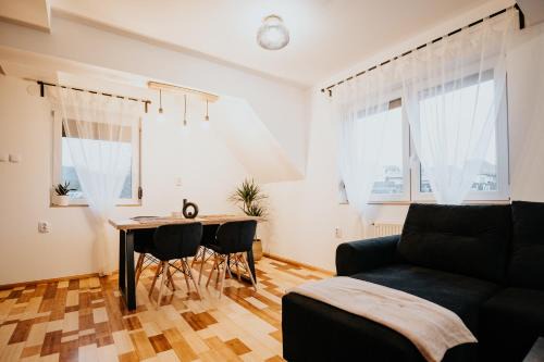 DOUX Apartman House in Odorheiu Secuiesc