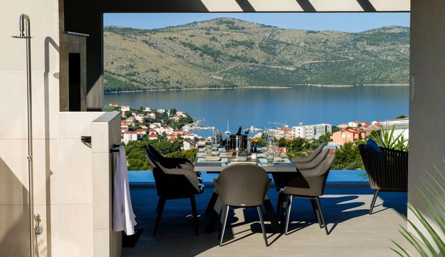 Dream sea view Villa Blue Horizon near Trogir for connoisseurs