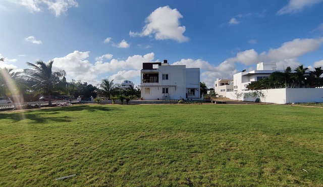 Dunes by coastclub : Lawn Group Games + Beach Views in Paramankeni