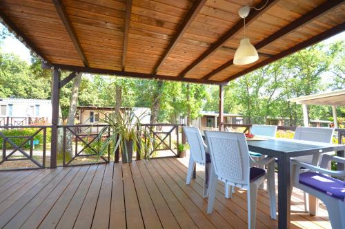 Eden Mobilhome with XXL Terrace in Naturist Resort Solaris FKK in Poreč