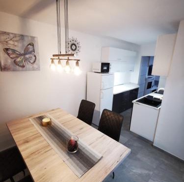 Ema Studio Apartman