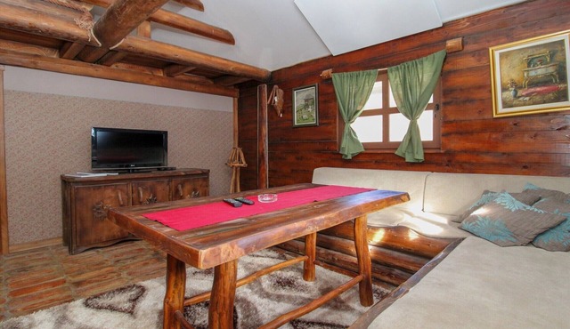 Ethno Village Dolina Mira - Two Bedroom Holiday Home (Zelengora) in Pale