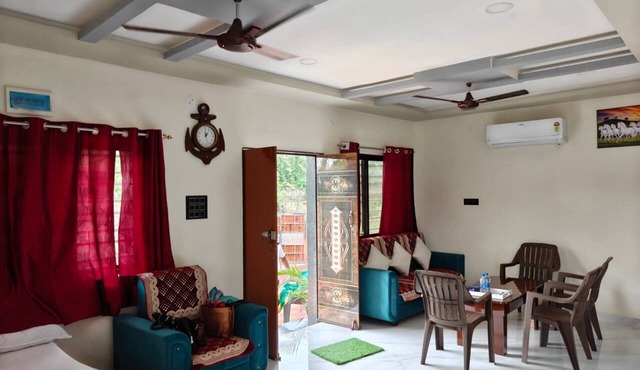 Evergreen Home Stay in Durgapur