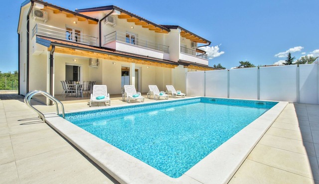 Exclusive 4-star Villa Mare - WLAN - Pool - Grill